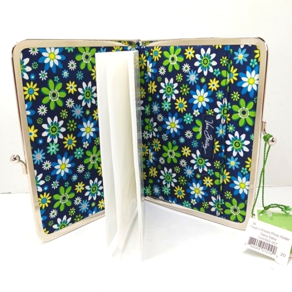 VERA BRADLEY Hugs & Kisses Photo Holder 2008 Daisy Daisy Pattern NWT - Picture 4 of 8